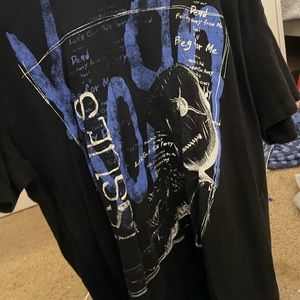korn blue black shirt